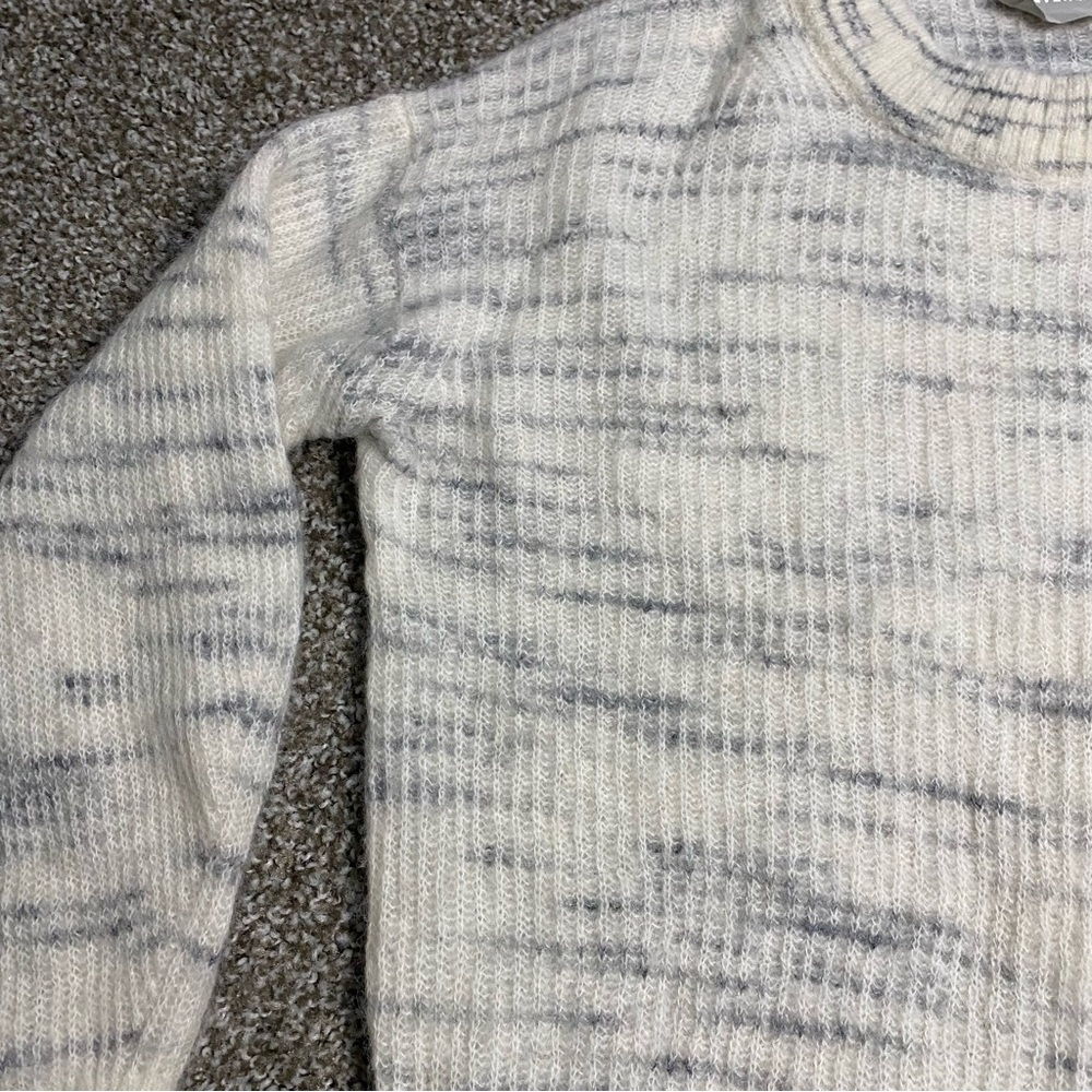 Everlane The Oversized Alpaca Crew - Picture 8 of 13